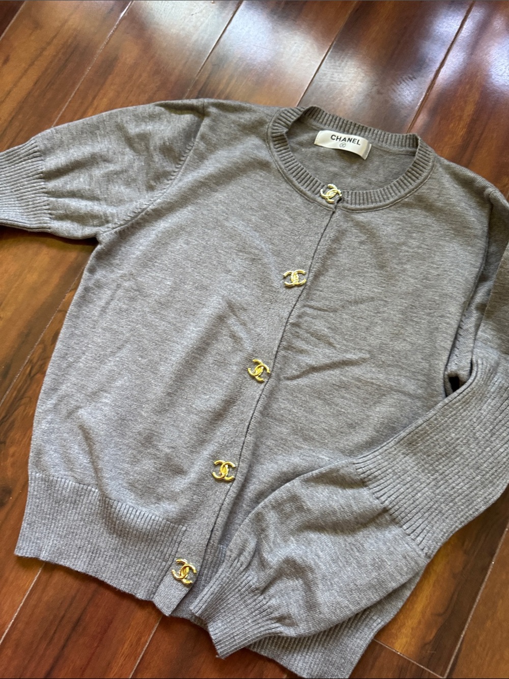 Chanel Women's Gray Blend Crewneck Cardigan NWOT copy small/medium